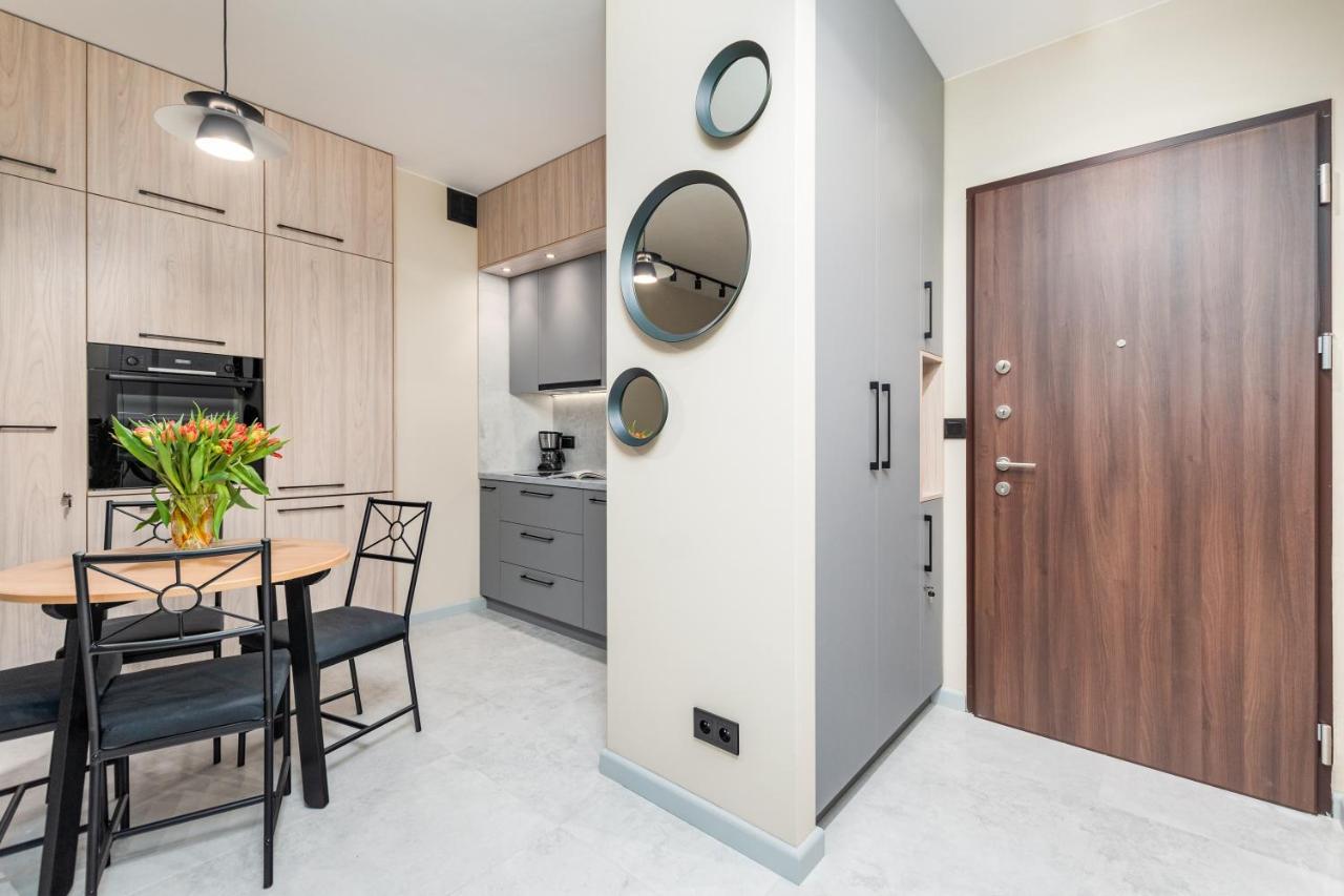 Bg Premium Apartments Mennica Residence วอร์ซอ ภายนอก รูปภาพ