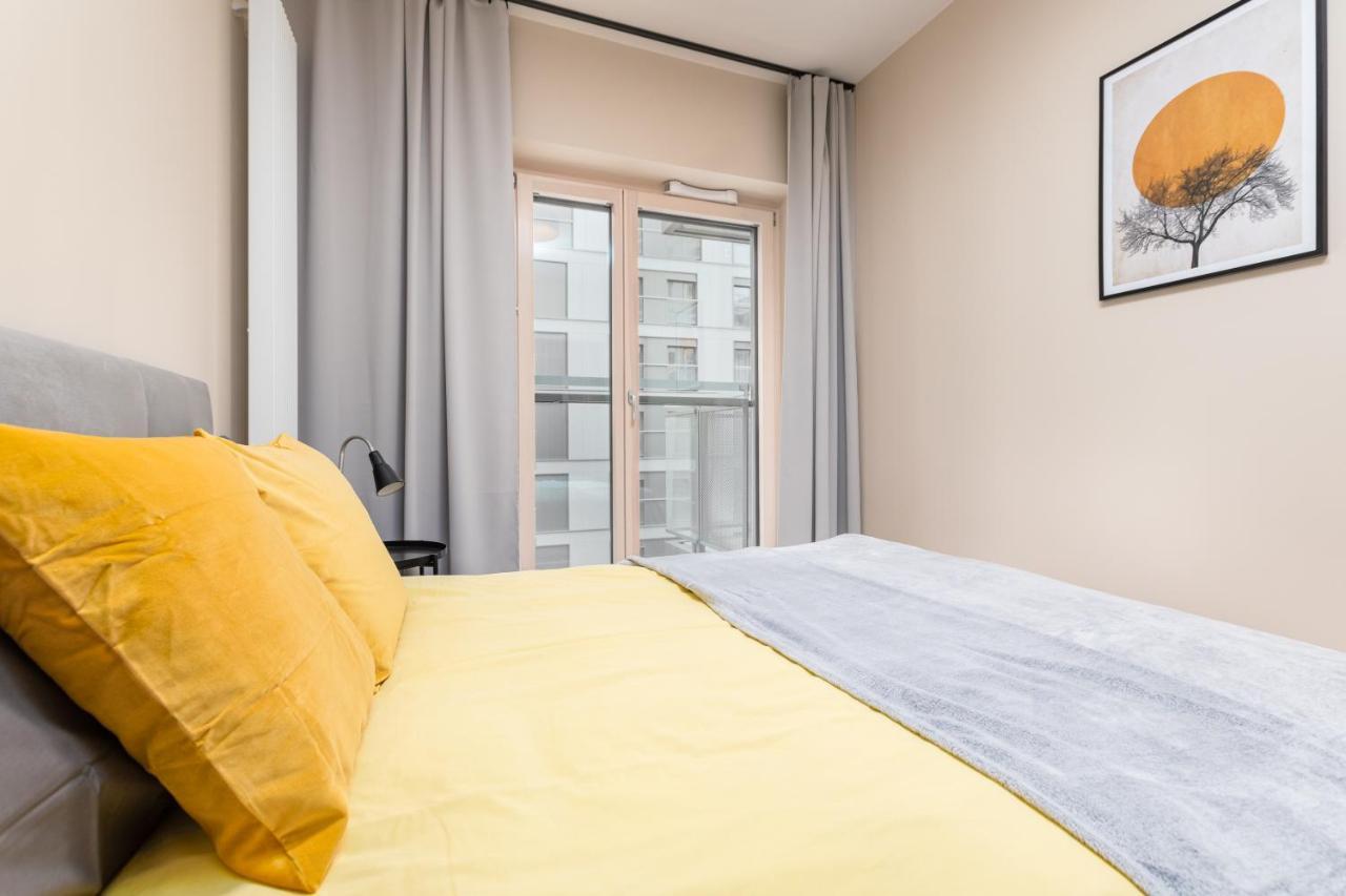 Bg Premium Apartments Mennica Residence วอร์ซอ ภายนอก รูปภาพ